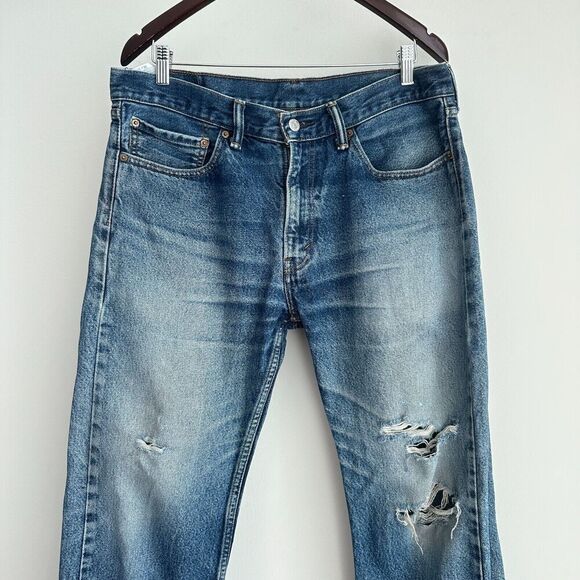 Levis Jeans Mens 34 x 30 Straight Leg Distressed Western Whiskering Faded Cowboy - Picture 3 of 16